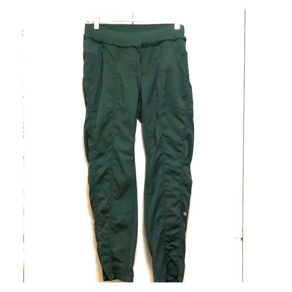 Lululemon Green Street to Studio Pant 8